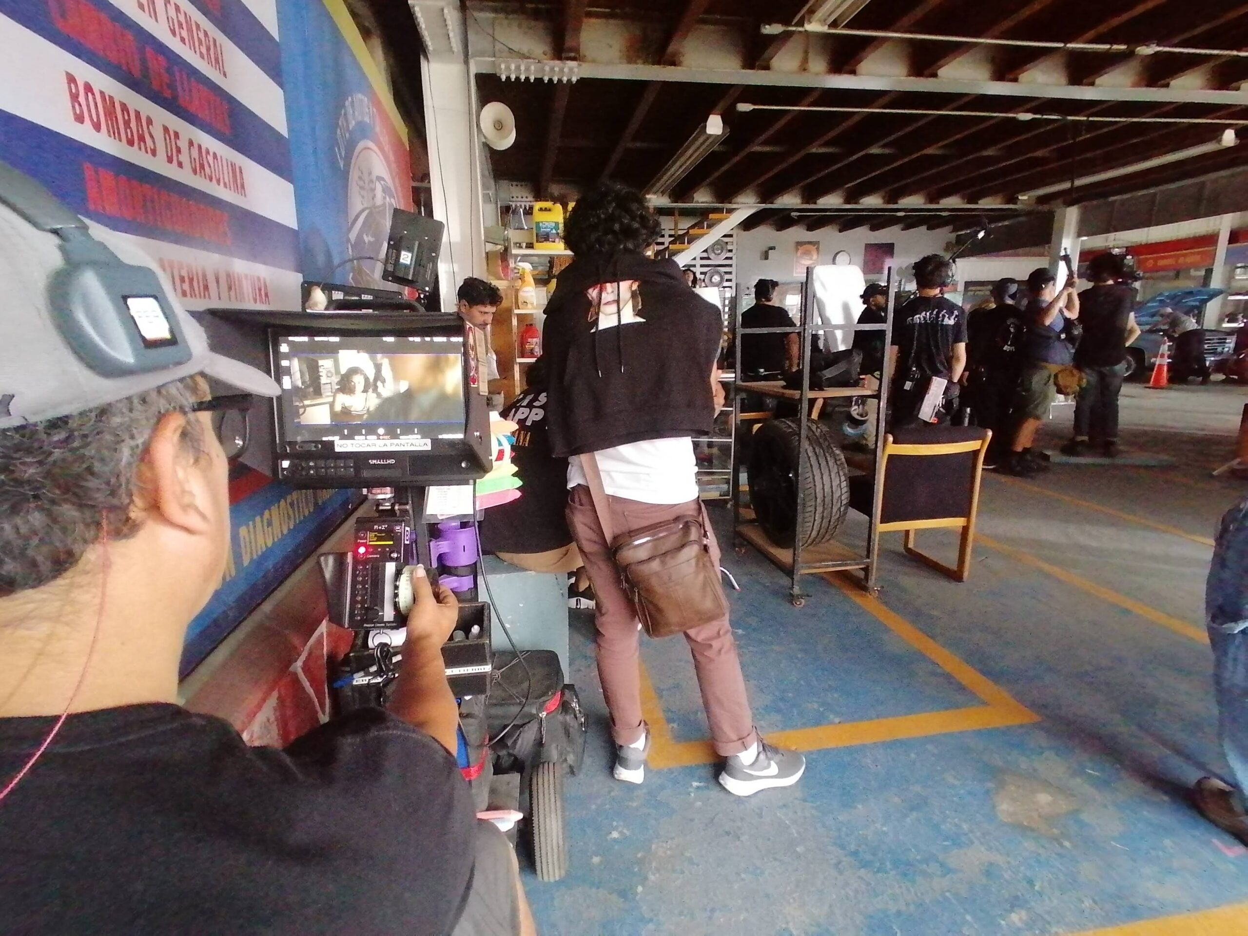 Atención en Set para la ejecución de multimedia para filmaciones